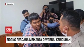 VIDEO: Sidang Perdana Meikarta Diwarnai Kericuhan