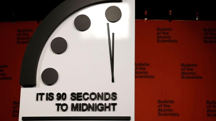 Jam Kiamat Buatan Einstein dan Oppenheimer Tunjukan 90 Detik Menuju Bumi Hancur, Apa Maksudnya?