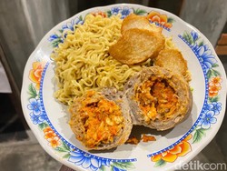5 Warmindo Paling Viral di Jakarta, Menu Mie Instannya Wajib Dicoba!