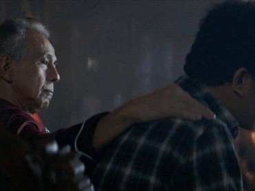 img-title Review Film 'Autobiography': Kengerian yang Menyegarkan