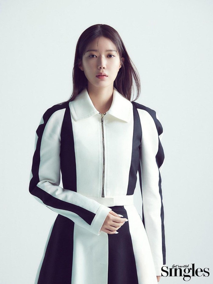 Nantinya, Im Soo Hyang akan berperan sebagai Han Gye Jeol, perempuan ceria yang berprofesi sebagai dokter, dan terlibat dengan sosok Keok Du (Kim Jung Hyun)./ Foto: instagram.com/singlesmagazine