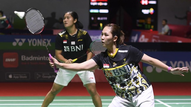 Lanny Tria Mayasari/Ribka Sugiarto menundukkan Lizbeth Elsa Binu/Reya Fathima pada partai keempat duel Indonesia vs Bahrain dalam BAMTC 2023.