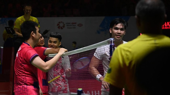 Pujian Ahsan/Hendra untuk Leo/Daniel di Indonesia Masters Mohammad Ahsan/Hendra Setiawan memberikan pujian pada Leo Rolly Carnando/Daniel Marthin di Indonesia Masters 2023.