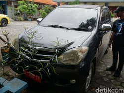 Mobil Dinas PUPR Kabupaten Mojokerto Dibobol Maling, Laptop-Ponsel Raib