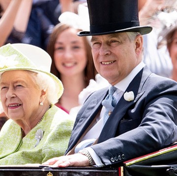 Pangeran Andrew dari Inggris Kehilangan Perannya sebagai Anggota Senior Kerajaan, Ini yang Dilakukan Kedua Putrinya!