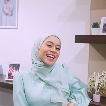 Terpopuler: Lesti Lepas Hijab hingga Igun Bahas Gender Bunda Corla
