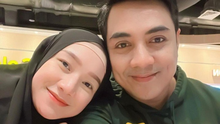 Ustaz Riza dan Istri Ustaz Riza dan Istri