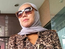Ferry Irawan Gagal Bertemu Venna Melinda di Polda Jatim!