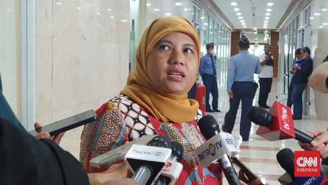Panitia kerja, kata Wakil Ketua Komisi VIII DPR RI Diah Pitaloka, untuk mengevaluasi penyelenggaraan haji tahun ini.