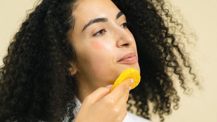 4 Rekomendasi Micellar Water di Bawah Rp100 Ribu yang Ampuh Angkat Make Up Waterproof