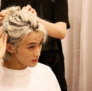 Jelang Konser di Jakarta, Intip Lagi Gaya Panggung NCT Dream dengan Rambut Kepang