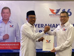 Dipecat NasDem, Suami Wagub NTB Sah Pimpin Perindo