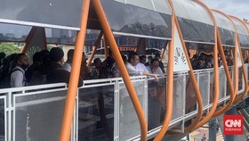 Skywalk Kebayoran Goyang saat Diresmikan, Bina Marga Sebut Elastis