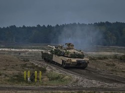 Ukraina Tarik Mundur Tank Canggih Amerika, Ada Apa?