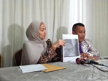 img-title Alasan Venna Melinda Ogah Temui Keluarga Ferry Irawan