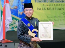 Serius di Musik Melayu, Alfin Habib Diganjar Gelar Bangsawan