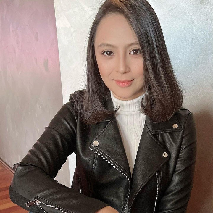 <p>Kini, Jill diketahui telah meninggalkan dunia hiburan Tanah Air dan menggeluti bidang medis. Wanita 39 tahun ini diketahui berprofesi sebagai asisten perawat di Australia. (Foto: Instagram@carissajill)</p>