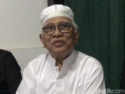 Gus Mus Tak Masalahkan Mars Satu Abad NU Diaransemen Dangdut