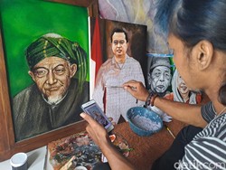 Ciamik! Seniman Jombang Sulap Sampah Kertas Jadi Lukisan Timbul Artistik