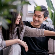 6 Tanda Pria Gemini Lagi Jatuh Cinta denganmu!