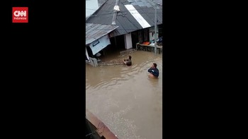 VIDEO: Ngerinya Terjangan Banjir dan Longsor di Manado