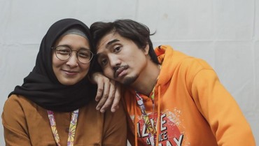 img-title Resep Sederhana Keharmonisan Rumah Tangga Duta Sheila On 7 & Adelia Lontoh
