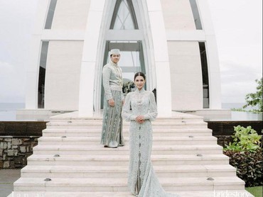 Diduga Beda Agama, 7 Potret Bahagia Pernikahan Mikha Tambayong & Deva Mahenra
