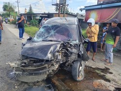 Adu Banteng Motor vs Mobil di Deli Serdang, 3 Orang Tewas