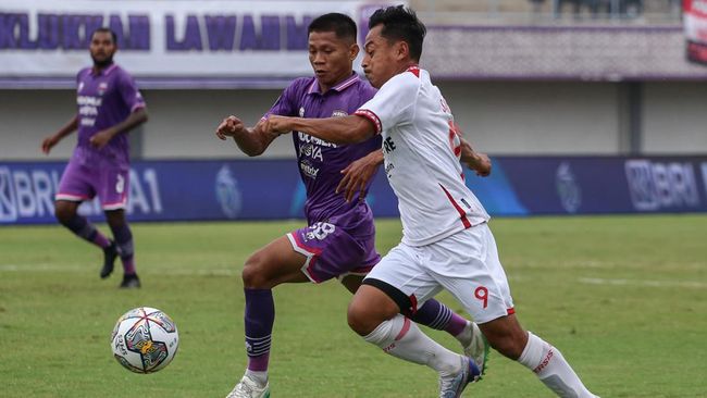 Manajemen Persita Tangerang menyesali kejadian pelemparan batu ke bus Persis Solo usai laga kedua klub di Stadion Indomilk Arena, Sabtu (28/1).