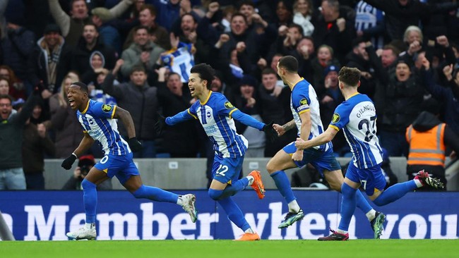 Pelatih Liverpool Jurgen Klopp memberikan pujian kepada Brighton Hove & Albion yang diarsiteki Roberto De Zerbi.