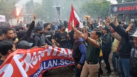 Demo Ricuh Tuntut Tragedi Kanjuruhan, 107 Aremania Ditahan