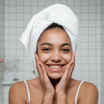 img-title Selain Skincare, Ikuti 8 Tips Mudah Ini untuk Dapatkan Kulit Sehat dan Cerah!