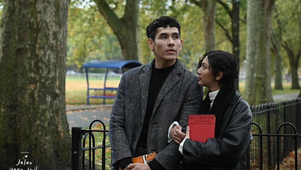 Qizlarning erotik fotosuratlarining uy qurilishi toplami Rus ayolni sikib kameraga tushiradi. Tomosha qiling.