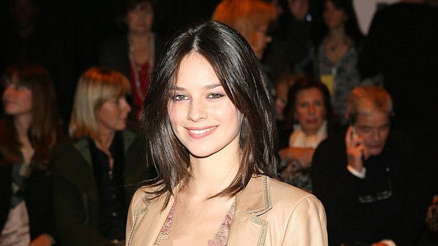 ROME, ITALY - MARCH 8:  Actress Katy Saunders poses during the photocall for the Italian movie 'Ho Voglia Di Te' at Hotel Exedra on March 8, 2007 in Rome, Italy.  (Photo Elisabetta Villa/Getty Images)