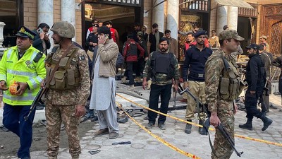 Ledakan di Masjid Kantor Polisi Pakistan, 25 Orang Tewas