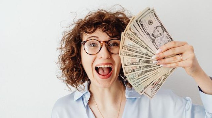 img-title Mengenal Frugal Living, Cara Hidup Hemat ala Orang Kaya Seperti yang Dilakoni Mark Zurckerberg! Tertarik Ikuti?