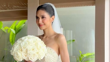 img-title Punggung Terekspos Saat Bulan Madu, Mikha Tambayong Bikin Prihatin