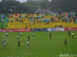 Duel PSM Makassar Vs Rans FC Dihadiri 3.175 Penonton