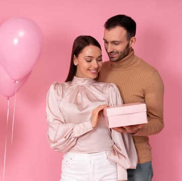Nggak Perlu Mahal, 3 Cara Rayakan Hari Valentine Ini Akan Membuat Orang Tersayang Makin Terkesan!