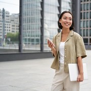 4 Zodiak Ini Terkenal dengan Kemandirian yang Mengagumkan, Kamu Salah Satunya?