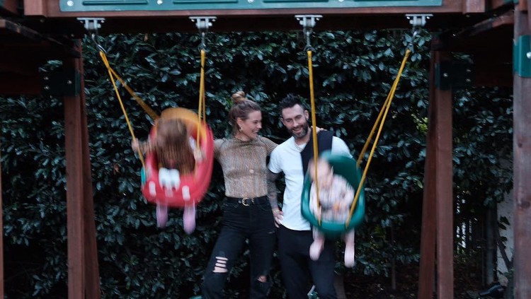 Adam Levine dan Behati Prinsloo