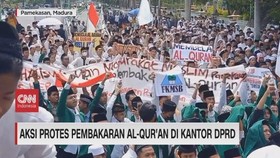 VIDEO: Aksi Protes Pembakaran Al-Qur'an di Kedubes Swedia