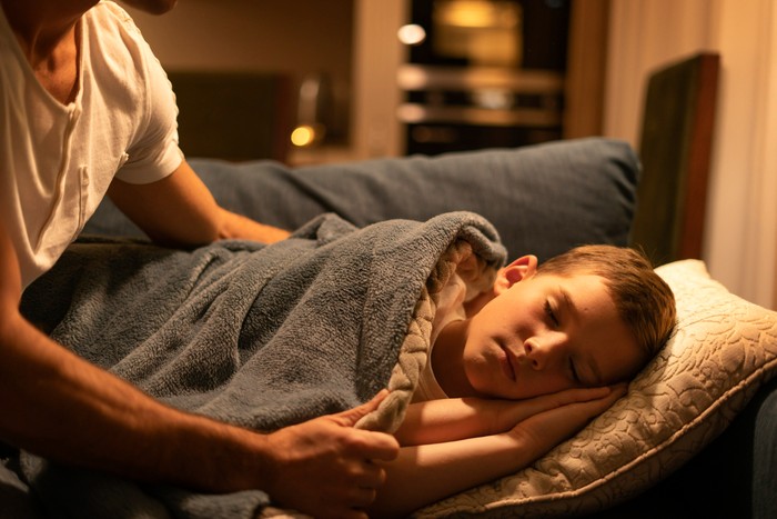 anak tidur malam/foto: freepik.com/freepik