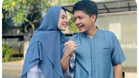 <p>Tak hanya pujian, netizen juga kerap mendoakan kebagaikan pada mereka. Mulai dari kebahagiaan, hingga dikaruniai anak. (Foto: Instagram @dhiniaminarti)<br /><br /><br /></p>