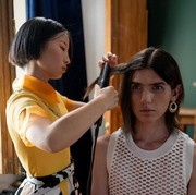 Kerap Diabaikan, Padahal Ini 7 Efek Terlalu Sering Gunakan Catokan Rambut, Simak Beauties!