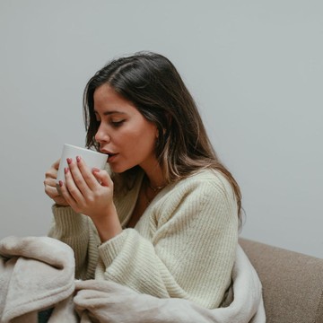 Selain Kopi, 5 Jenis Minuman Ini Perlu Kamu Hindari Saat Malam Hari, karena Bikin Kualitas Tidur Terganggu!