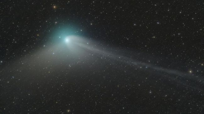 The Devil's Comet Eruption: Loss of Iconic Horns and Mysterious Green ...