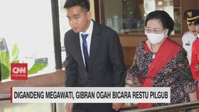 img-title VIDEO: Digandeng Megawati, Gibran Ogah Bicara Restu Pilgub