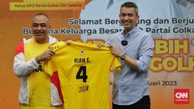 Golkar Pamerkan Eks Politikus PSI Rian Ernest Jadi Kader