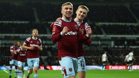 img-title FOTO: West Ham Siap Jegal Lari MU di Piala FA